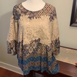 Lovely XL Vintage America lace detailed blouse